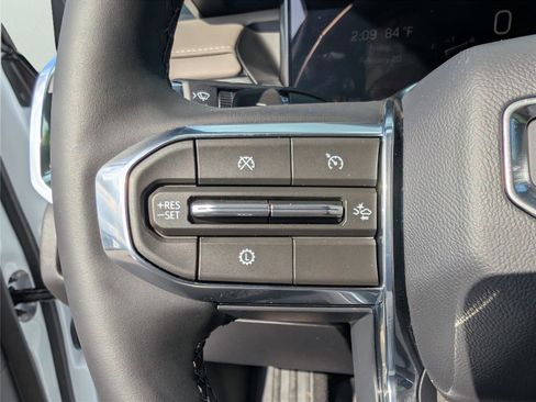 New 2026 GMC Acadia Elevation w/ Elevation Premium Package FWD image 18