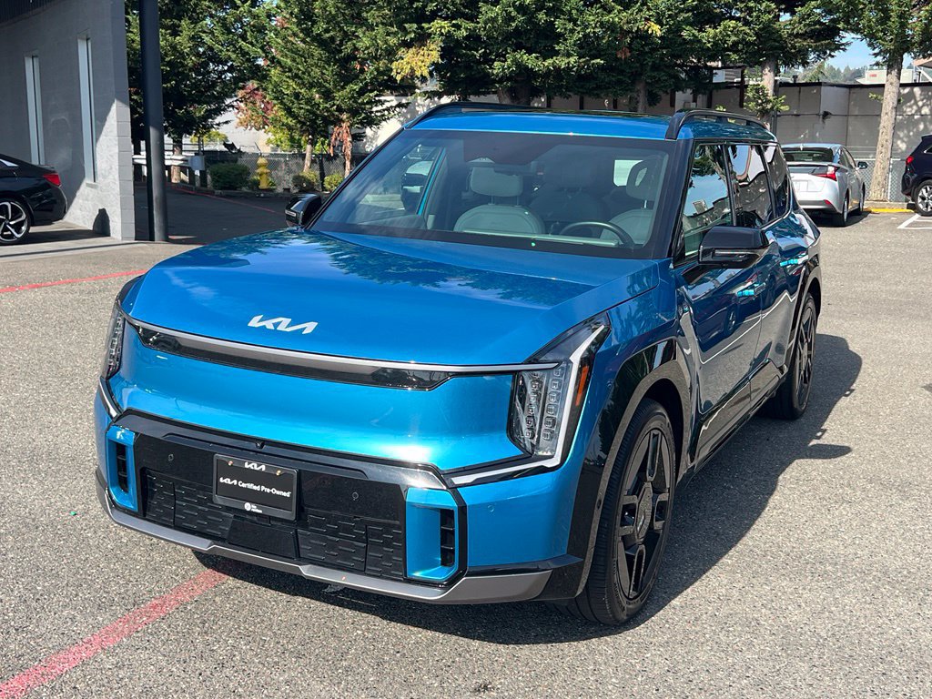 Certified 2024 Kia EV9 GT-Line AWD/4WD image 3