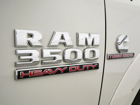 Used 2017 RAM 3500 Laramie Longhorn image 10