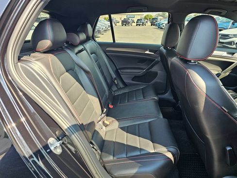 Used 2018 Volkswagen GTI SE w/ SE Leather Package FWD image 15