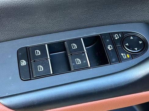 Used 2025 MAZDA CX-50 AWD 2.5 Turbo w/ Weather Package image 13