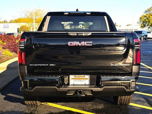 Used 2026 GMC Sierra EV Elevation AWD/4WD image 6