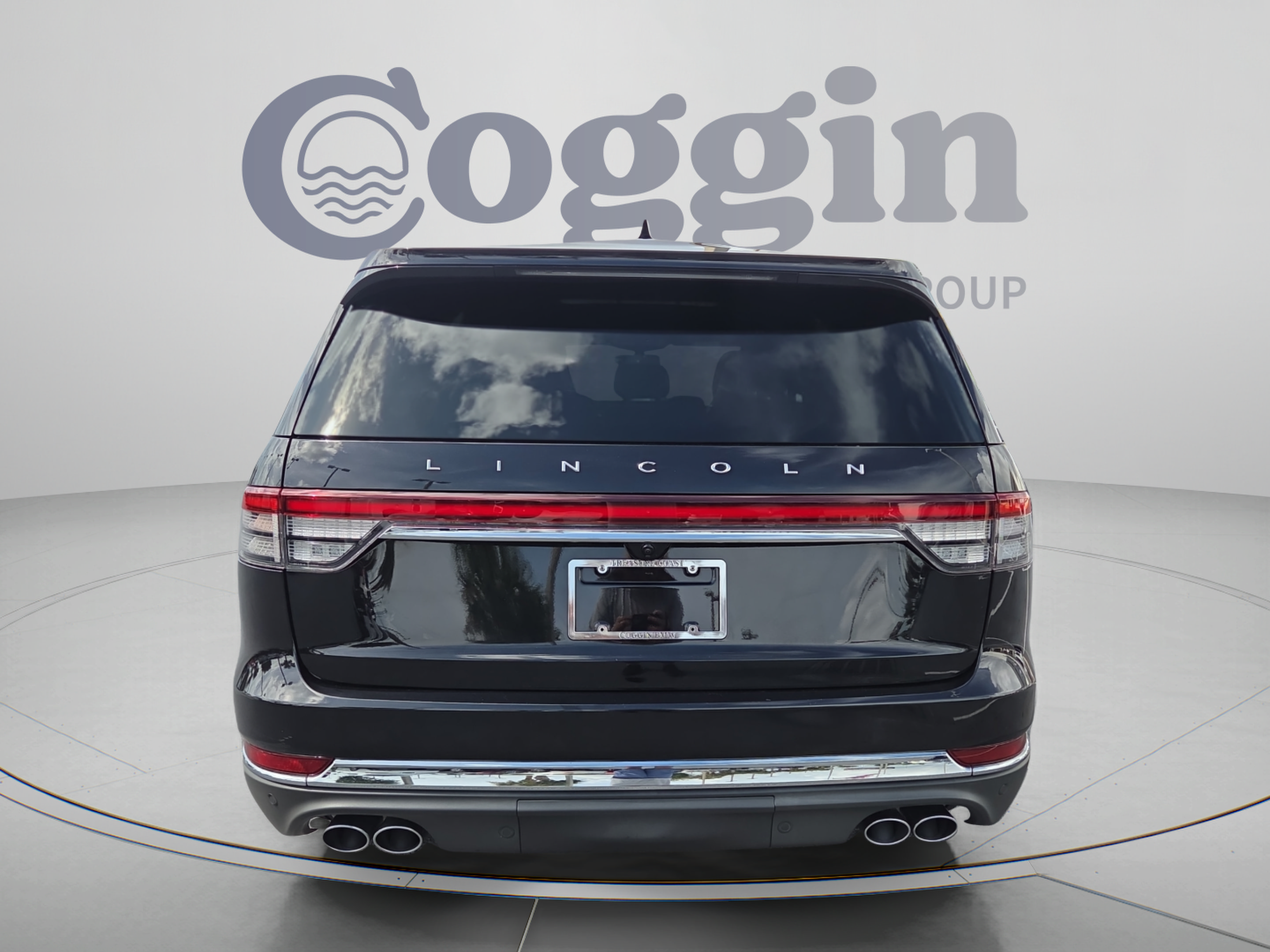 Used 2020 Lincoln Aviator Reserve w/ Equipment Group 201A RWD image 4