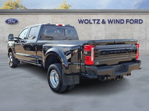 Used 2025 Ford F350 Platinum AWD/4WD image 4