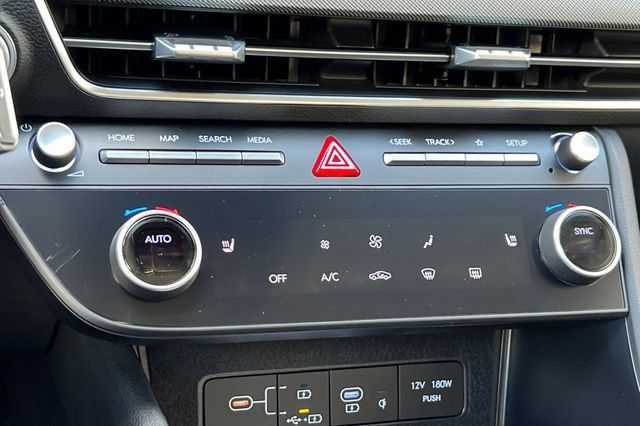 New 2026 Hyundai Sonata SEL FWD image 18