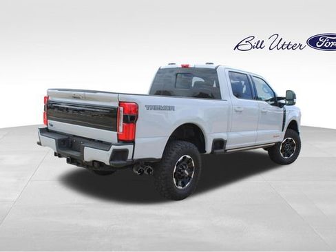 Used 2026 Ford F350 Platinum w/ Tremor Off-Road Package image 5