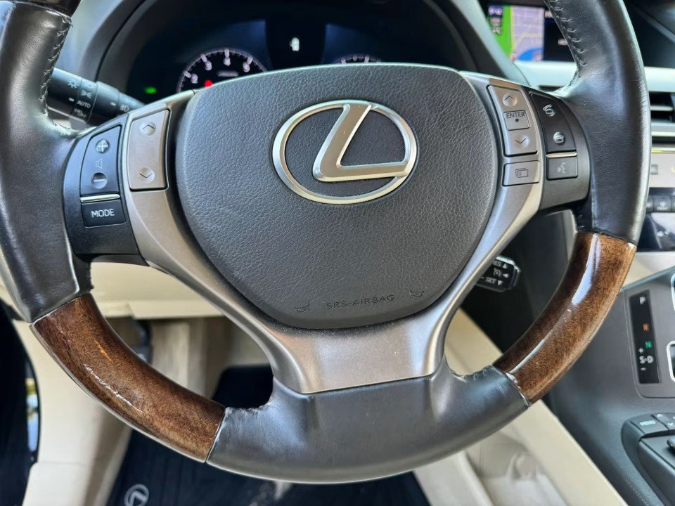 Used 2014 Lexus RX 350 AWD w/ Navigation Package image 23