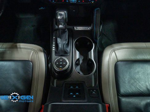 Used 2022 Ford Bronco Wildtrak image 29