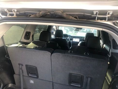 Used 2022 Jeep Grand Cherokee L Limited image 7