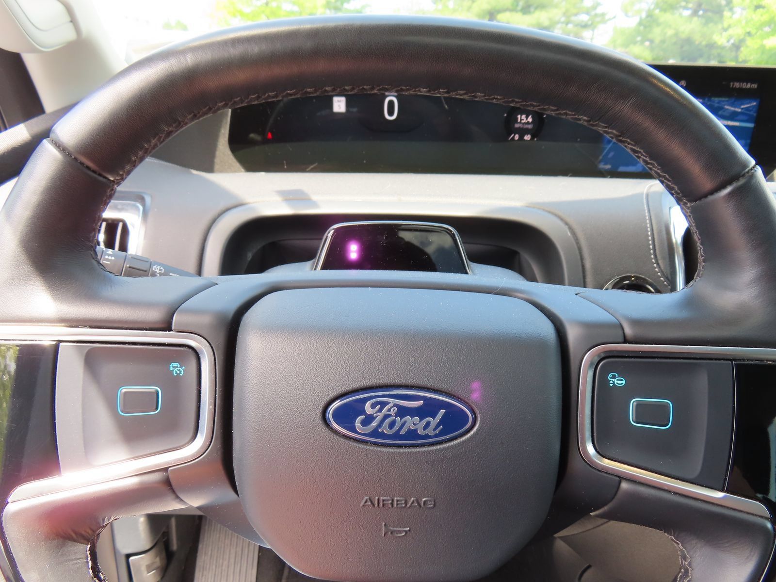 Certified 2025 Ford Expedition Platinum w/ Driver's Package AWD/4WD image 18