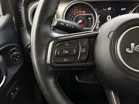 Used 2021 Jeep Wrangler Unlimited Sport image 14
