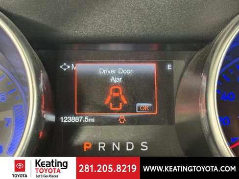 Used 2020 Ford Mustang Premium image 22