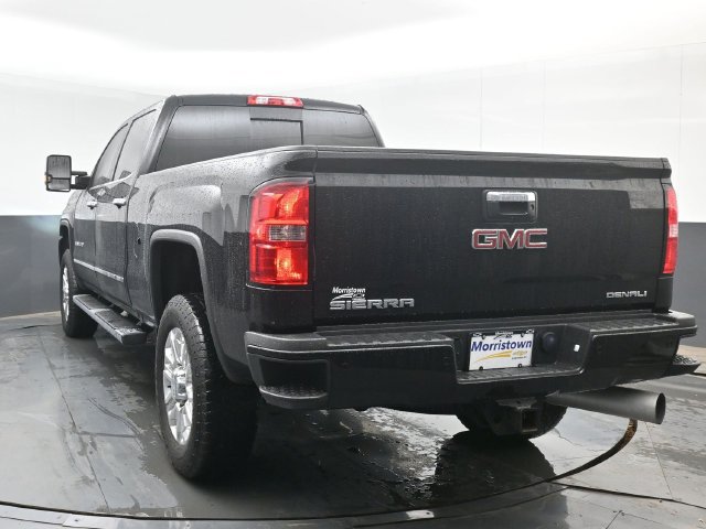 Used 2019 GMC Sierra 3500 Denali w/ Duramax Plus Package AWD/4WD image 12