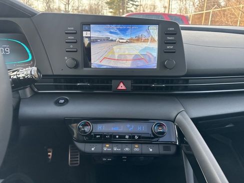 Certified 2026 Hyundai Elantra SEL Sport w/ Cargo Package image 20