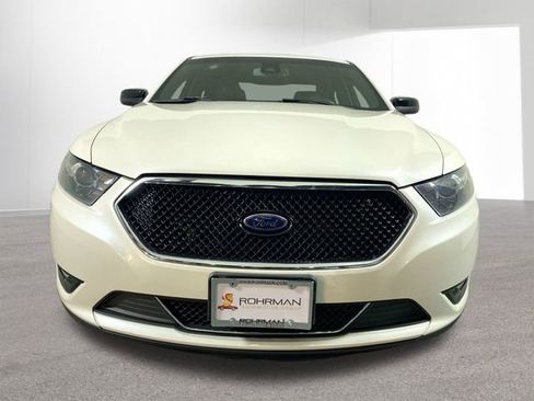 Used 2018 Ford Taurus SHO w/ Driver Assist Package image 26