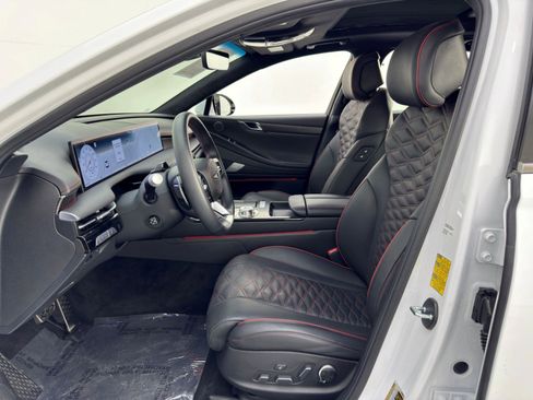 Used 2025 Genesis G80 3.5T Sport Prestige image 17