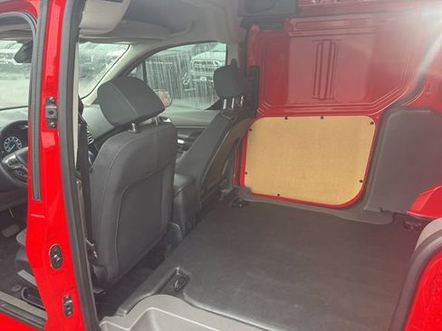 Used 2023 Ford Transit Connect XLT FWD image 23