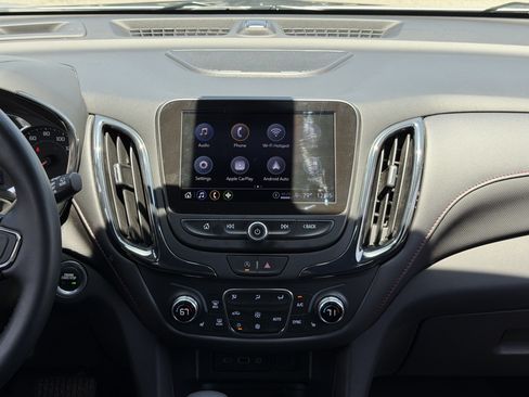 Used 2023 Chevrolet Equinox RS w/ RS Leather Package FWD image 45