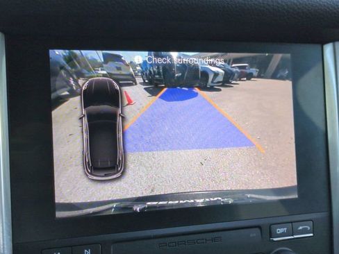 Used 2018 Porsche Macan image 20