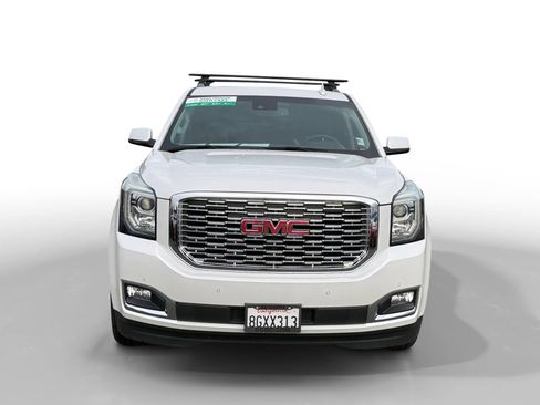 Used 2019 GMC Yukon Denali w/ Denali Ultimate Package image 8