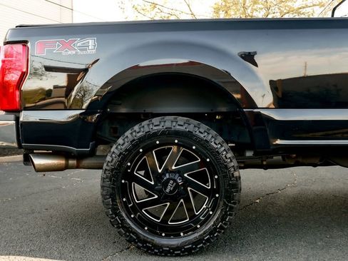 Used 2021 Ford F250 XL w/ STX Appearance Package image 12