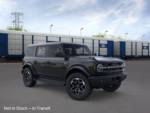 New 2026 Ford Bronco Outer Banks AWD/4WD image 9