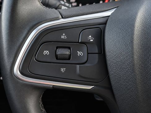 Certified 2020 Buick Encore GX Preferred w/ Sport Touring Package FWD image 24