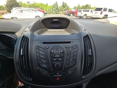 Used 2015 Ford Escape SE AWD/4WD image 14