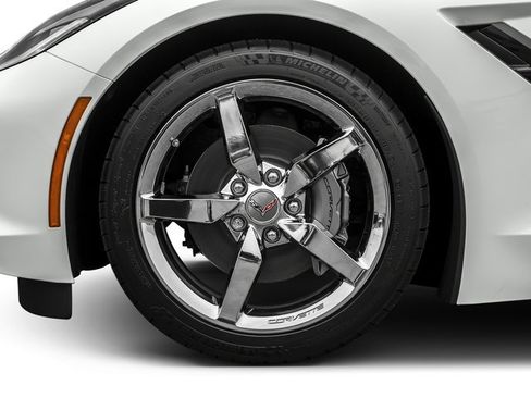 Used 2016 Chevrolet Corvette Stingray Coupe RWD image 14