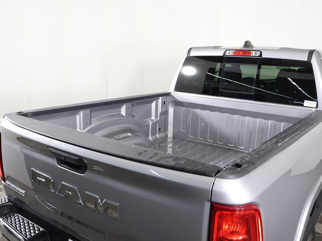 Used 2025 RAM 1500 Big Horn AWD/4WD image 18