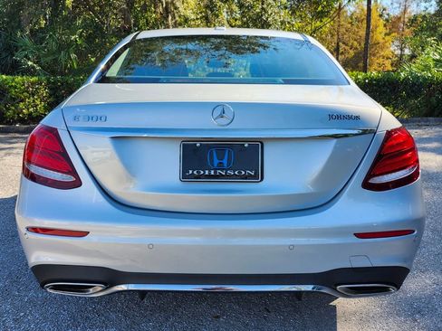 Used 2018 Mercedes-Benz E 300 E 300 image 11