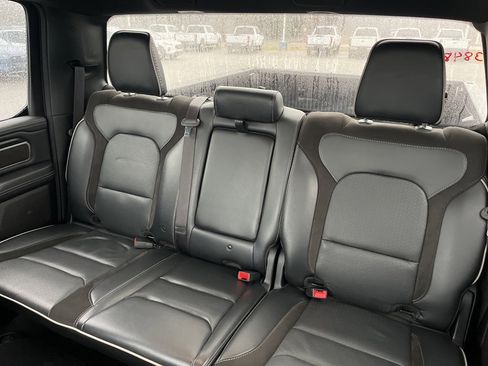 Used 2024 RAM 1500 Laramie image 17
