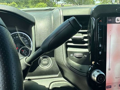 New 2026 RAM 2500 Tradesman AWD/4WD image 21