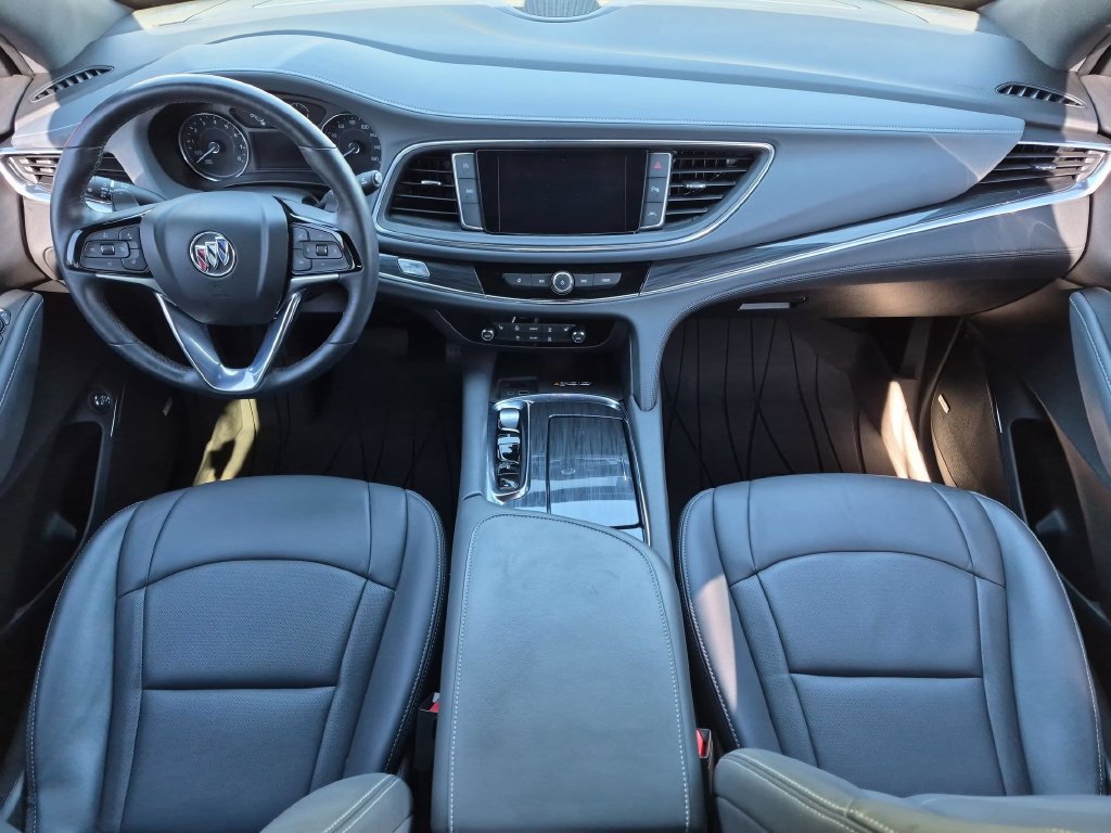 Used 2024 Buick Enclave Essence w/ Experience Buick Package AWD/4WD image 15
