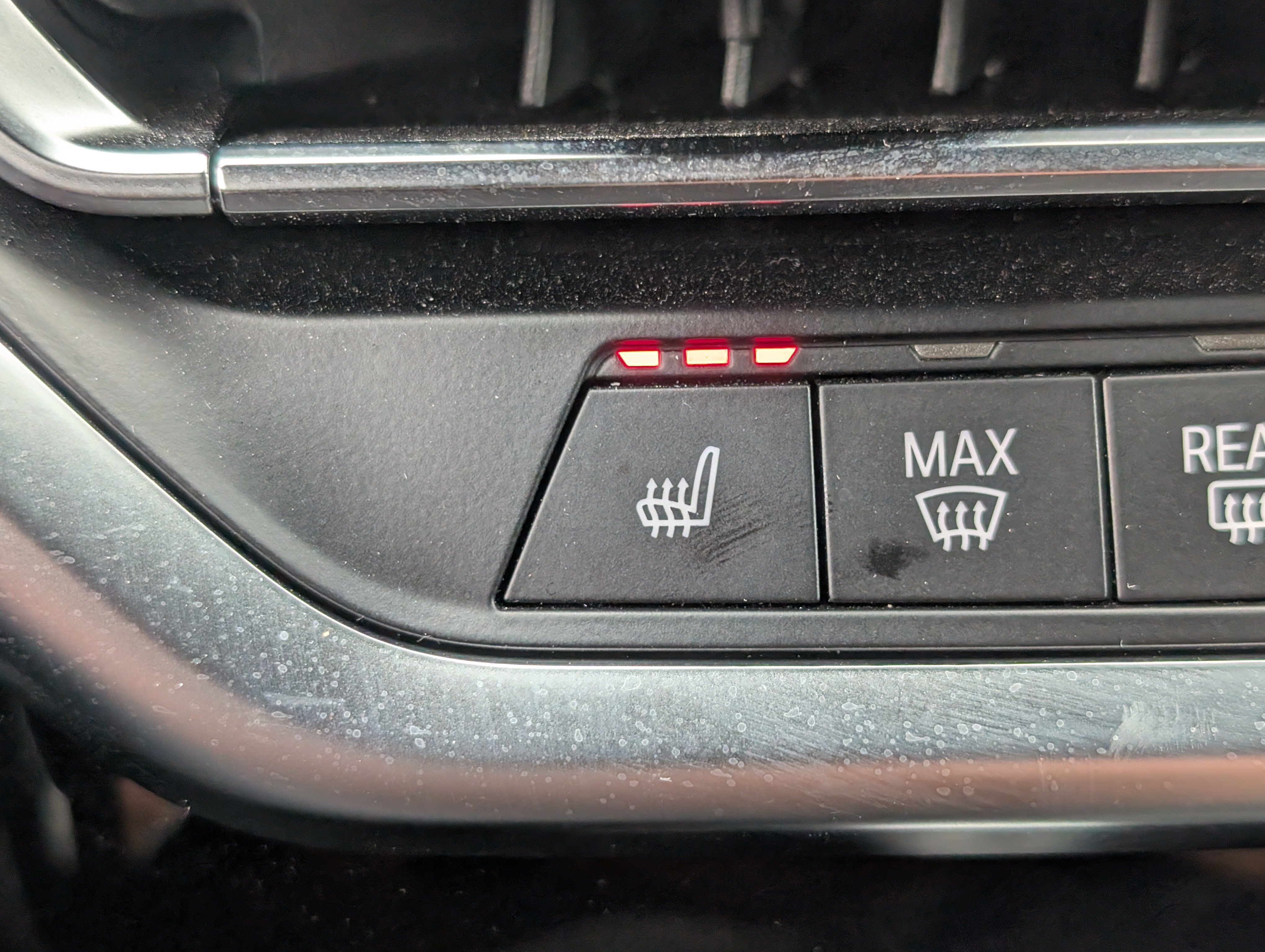 Used 2024 BMW X3 xDrive30i w/ Premium Package AWD/4WD image 32