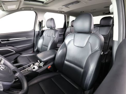 Used 2020 Kia Telluride S AWD/4WD image 12