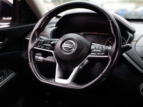 Used 2019 Nissan Altima 2.5 SR image 24