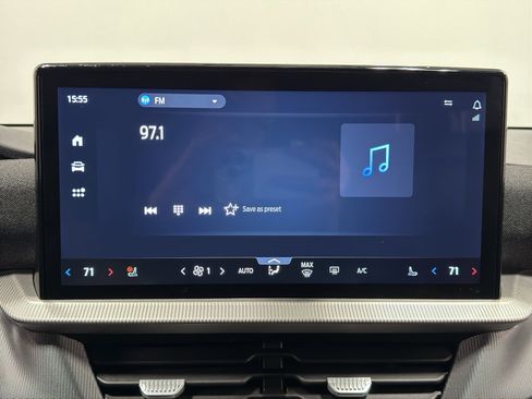 Used 2025 Ford Explorer ST-Line w/ Premium Package image 20