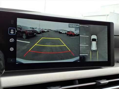 Used 2025 Hyundai Tucson Limited image 13