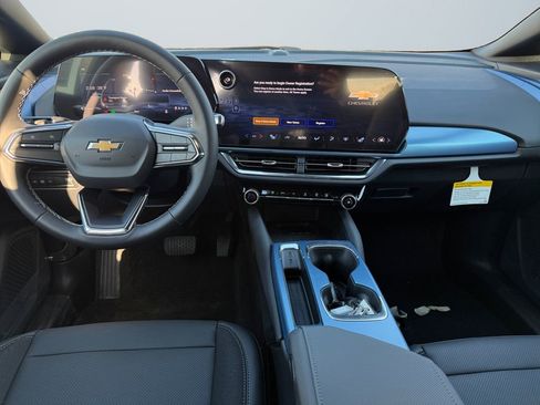 New 2026 Chevrolet Equinox EV LT image 10