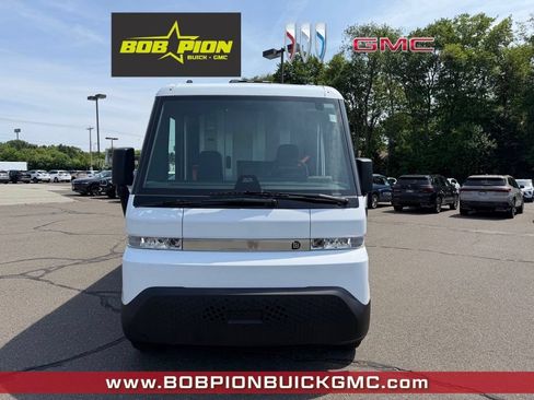 Used 2024 Chevrolet Brightdrop 600 w/ Commercial Equipment Package AWD/4WD image 7