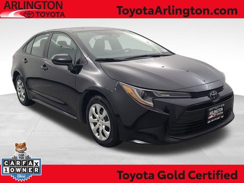 Used 2024 Toyota Corolla LE image 1