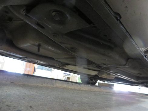 Used 2000 Buick Le Sabre Custom w/ Premium Opt Pkg image 21