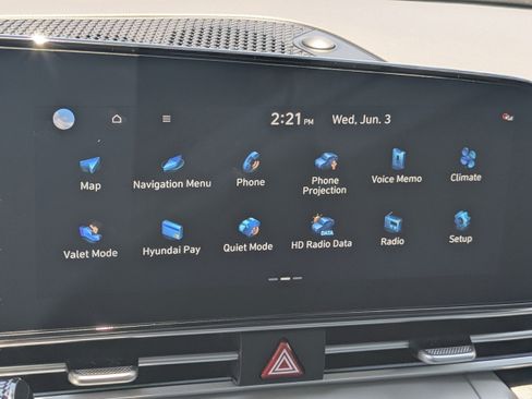 New 2026 Hyundai Elantra Limited FWD image 28