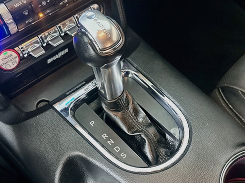 Used 2017 Ford Mustang Premium RWD image 23