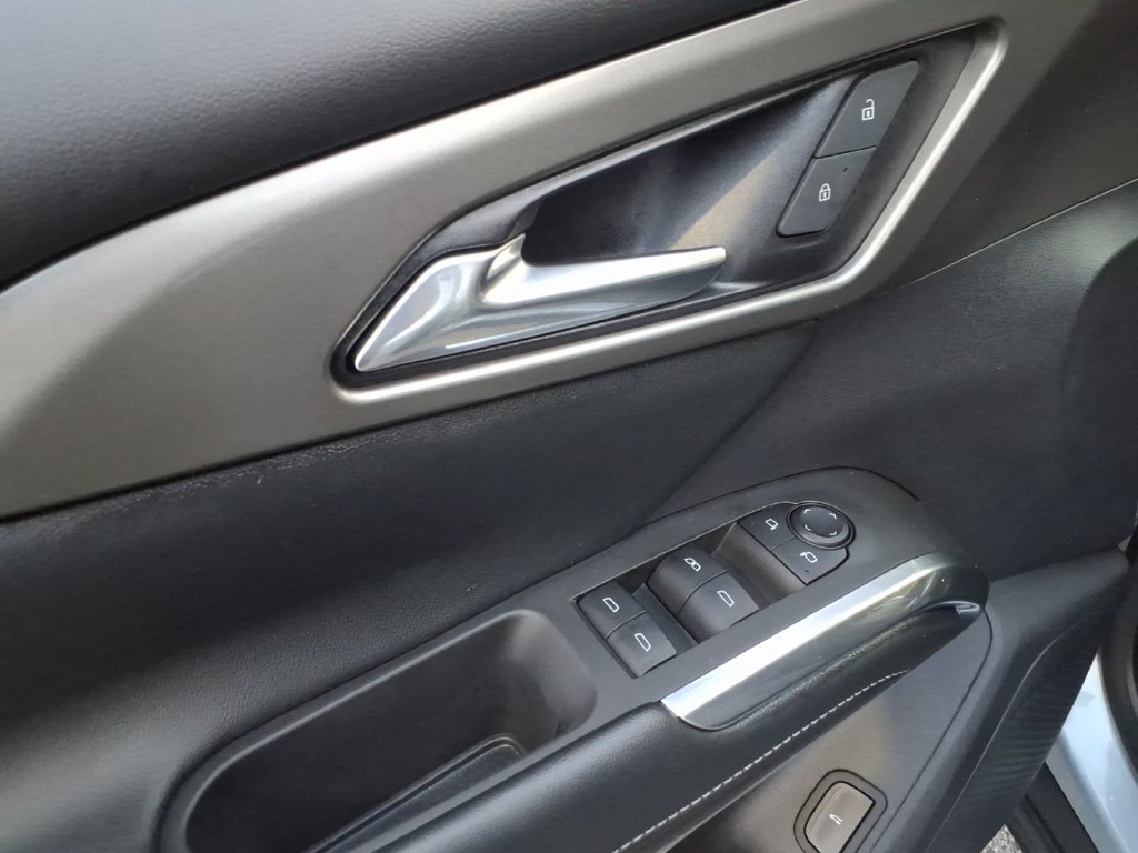 Used 2024 Chevrolet Traverse LT AWD/4WD image 13