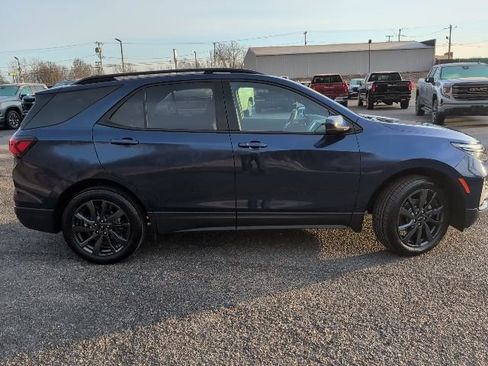Used 2023 Chevrolet Equinox RS image 7