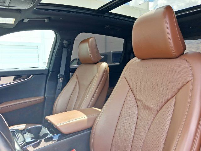 Used 2023 Lincoln Nautilus Reserve w/ Equipment Group 202A AWD/4WD image 11