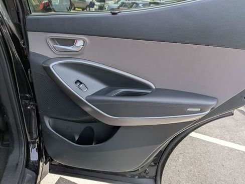 Used 2017 Hyundai Santa Fe Sport FWD image 23