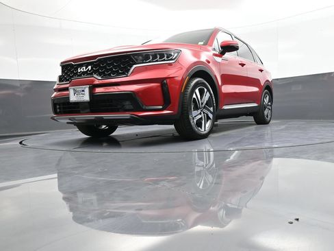 Certified 2023 Kia Sorento EX AWD/4WD image 28